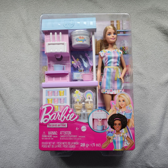 Barbie Careers Ice Cream Shop Playset with Blonde Doll, Ice Cream Machine New!! - Picture 8 of 12